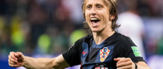 Luka Modriç vida matçında Qoran Dragiçə müraciət edib