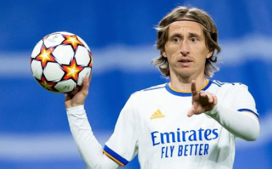 Modriç Real Madrid ilə müqaviləsini uzatmaq qərarını açıqlayıb